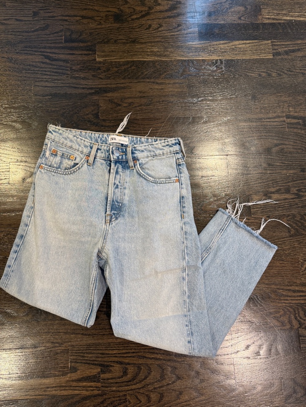 Zara Light Wash Jeans